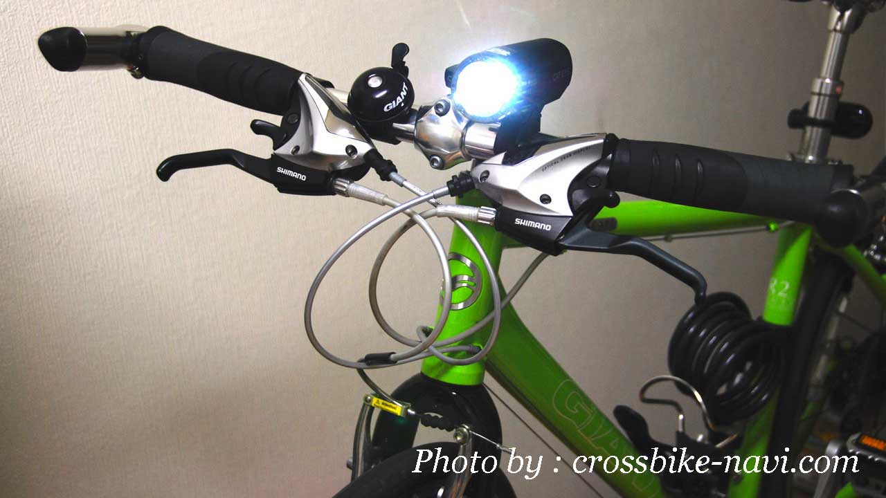 Ledヘッドライト キャットアイ のクロスバイクへの取付方法 クロスバイク初心者ナビ